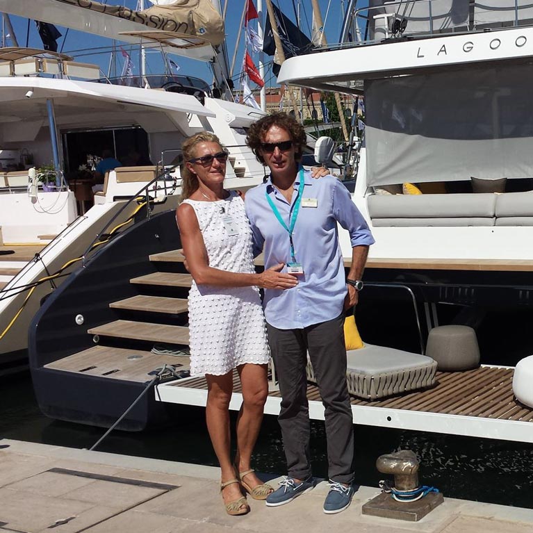  A team of consultants to make you sail safely